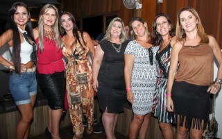 
<a style='margin-left: 5px;' class='btn btn-xs btn-social btn-facebook' href='https://www.facebook.com/sharer/sharer.php?u=https://galeramix.s01.web.getmuller.com.br/imagem/a23/800-800-90/conteudo/site_galerias/23/fernando-e-sorocaba-petry-galera-mix-84.jpg' rel='popup' data-width='500' data-height='400'><i class='fa fa-facebook'></i>Compartilhar <span class='hidden-xs'>no Facebook</span>
</a> 
<a class='btn btn-default btn-xs' target='_blank' href='imagem/a23/800-800-90/conteudo/site_galerias/23/fernando-e-sorocaba-petry-galera-mix-84.jpg'>
<span class='glyphicon glyphicon-cloud-download'></span> Salvar
</a>
