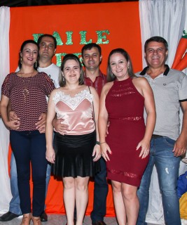 
<a style='margin-left: 5px;' class='btn btn-xs btn-social btn-facebook' href='https://www.facebook.com/sharer/sharer.php?u=https://galeramix.s01.web.getmuller.com.br/imagem/a24/800-800-90/conteudo/site_galerias/24/img3090.jpg' rel='popup' data-width='500' data-height='400'><i class='fa fa-facebook'></i>Compartilhar <span class='hidden-xs'>no Facebook</span>
</a> 
<a class='btn btn-default btn-xs' target='_blank' href='imagem/a24/800-800-90/conteudo/site_galerias/24/img3090.jpg'>
<span class='glyphicon glyphicon-cloud-download'></span> Salvar
</a>
