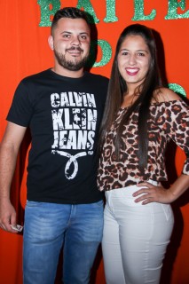 
<a style='margin-left: 5px;' class='btn btn-xs btn-social btn-facebook' href='https://www.facebook.com/sharer/sharer.php?u=https://galeramix.s01.web.getmuller.com.br/imagem/a24/800-800-90/conteudo/site_galerias/24/img3096.jpg' rel='popup' data-width='500' data-height='400'><i class='fa fa-facebook'></i>Compartilhar <span class='hidden-xs'>no Facebook</span>
</a> 
<a class='btn btn-default btn-xs' target='_blank' href='imagem/a24/800-800-90/conteudo/site_galerias/24/img3096.jpg'>
<span class='glyphicon glyphicon-cloud-download'></span> Salvar
</a>
