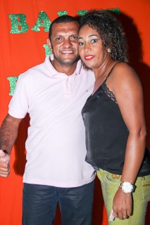 
<a style='margin-left: 5px;' class='btn btn-xs btn-social btn-facebook' href='https://www.facebook.com/sharer/sharer.php?u=https://galeramix.s01.web.getmuller.com.br/imagem/a24/800-800-90/conteudo/site_galerias/24/img3116.jpg' rel='popup' data-width='500' data-height='400'><i class='fa fa-facebook'></i>Compartilhar <span class='hidden-xs'>no Facebook</span>
</a> 
<a class='btn btn-default btn-xs' target='_blank' href='imagem/a24/800-800-90/conteudo/site_galerias/24/img3116.jpg'>
<span class='glyphicon glyphicon-cloud-download'></span> Salvar
</a>
