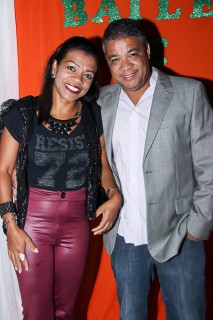 
<a style='margin-left: 5px;' class='btn btn-xs btn-social btn-facebook' href='https://www.facebook.com/sharer/sharer.php?u=https://galeramix.s01.web.getmuller.com.br/imagem/a24/800-800-90/conteudo/site_galerias/24/img3153.jpg' rel='popup' data-width='500' data-height='400'><i class='fa fa-facebook'></i>Compartilhar <span class='hidden-xs'>no Facebook</span>
</a> 
<a class='btn btn-default btn-xs' target='_blank' href='imagem/a24/800-800-90/conteudo/site_galerias/24/img3153.jpg'>
<span class='glyphicon glyphicon-cloud-download'></span> Salvar
</a>
