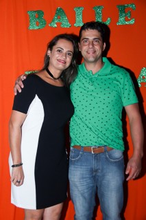 
<a style='margin-left: 5px;' class='btn btn-xs btn-social btn-facebook' href='https://www.facebook.com/sharer/sharer.php?u=https://galeramix.s01.web.getmuller.com.br/imagem/a24/800-800-90/conteudo/site_galerias/24/img3163.jpg' rel='popup' data-width='500' data-height='400'><i class='fa fa-facebook'></i>Compartilhar <span class='hidden-xs'>no Facebook</span>
</a> 
<a class='btn btn-default btn-xs' target='_blank' href='imagem/a24/800-800-90/conteudo/site_galerias/24/img3163.jpg'>
<span class='glyphicon glyphicon-cloud-download'></span> Salvar
</a>
