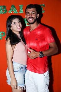 
<a style='margin-left: 5px;' class='btn btn-xs btn-social btn-facebook' href='https://www.facebook.com/sharer/sharer.php?u=https://galeramix.s01.web.getmuller.com.br/imagem/a24/800-800-90/conteudo/site_galerias/24/img3164.jpg' rel='popup' data-width='500' data-height='400'><i class='fa fa-facebook'></i>Compartilhar <span class='hidden-xs'>no Facebook</span>
</a> 
<a class='btn btn-default btn-xs' target='_blank' href='imagem/a24/800-800-90/conteudo/site_galerias/24/img3164.jpg'>
<span class='glyphicon glyphicon-cloud-download'></span> Salvar
</a>
