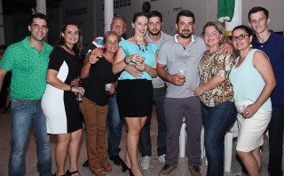 
<a style='margin-left: 5px;' class='btn btn-xs btn-social btn-facebook' href='https://www.facebook.com/sharer/sharer.php?u=https://galeramix.s01.web.getmuller.com.br/imagem/a24/800-800-90/conteudo/site_galerias/24/img3202.jpg' rel='popup' data-width='500' data-height='400'><i class='fa fa-facebook'></i>Compartilhar <span class='hidden-xs'>no Facebook</span>
</a> 
<a class='btn btn-default btn-xs' target='_blank' href='imagem/a24/800-800-90/conteudo/site_galerias/24/img3202.jpg'>
<span class='glyphicon glyphicon-cloud-download'></span> Salvar
</a>
