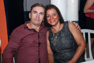 
<a style='margin-left: 5px;' class='btn btn-xs btn-social btn-facebook' href='https://www.facebook.com/sharer/sharer.php?u=https://galeramix.s01.web.getmuller.com.br/imagem/a24/800-800-90/conteudo/site_galerias/24/img3227.jpg' rel='popup' data-width='500' data-height='400'><i class='fa fa-facebook'></i>Compartilhar <span class='hidden-xs'>no Facebook</span>
</a> 
<a class='btn btn-default btn-xs' target='_blank' href='imagem/a24/800-800-90/conteudo/site_galerias/24/img3227.jpg'>
<span class='glyphicon glyphicon-cloud-download'></span> Salvar
</a>
