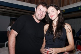 
<a style='margin-left: 5px;' class='btn btn-xs btn-social btn-facebook' href='https://www.facebook.com/sharer/sharer.php?u=https://galeramix.s01.web.getmuller.com.br/imagem/a24/800-800-90/conteudo/site_galerias/24/img3246.jpg' rel='popup' data-width='500' data-height='400'><i class='fa fa-facebook'></i>Compartilhar <span class='hidden-xs'>no Facebook</span>
</a> 
<a class='btn btn-default btn-xs' target='_blank' href='imagem/a24/800-800-90/conteudo/site_galerias/24/img3246.jpg'>
<span class='glyphicon glyphicon-cloud-download'></span> Salvar
</a>
