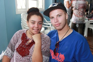 
<a style='margin-left: 5px;' class='btn btn-xs btn-social btn-facebook' href='https://www.facebook.com/sharer/sharer.php?u=https://galeramix.s01.web.getmuller.com.br/imagem/a29/800-800-90/conteudo/site_galerias/29/img4085.jpg' rel='popup' data-width='500' data-height='400'><i class='fa fa-facebook'></i>Compartilhar <span class='hidden-xs'>no Facebook</span>
</a> 
<a class='btn btn-default btn-xs' target='_blank' href='imagem/a29/800-800-90/conteudo/site_galerias/29/img4085.jpg'>
<span class='glyphicon glyphicon-cloud-download'></span> Salvar
</a>
