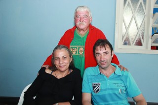 
<a style='margin-left: 5px;' class='btn btn-xs btn-social btn-facebook' href='https://www.facebook.com/sharer/sharer.php?u=https://galeramix.s01.web.getmuller.com.br/imagem/a29/800-800-90/conteudo/site_galerias/29/img4136.jpg' rel='popup' data-width='500' data-height='400'><i class='fa fa-facebook'></i>Compartilhar <span class='hidden-xs'>no Facebook</span>
</a> 
<a class='btn btn-default btn-xs' target='_blank' href='imagem/a29/800-800-90/conteudo/site_galerias/29/img4136.jpg'>
<span class='glyphicon glyphicon-cloud-download'></span> Salvar
</a>
