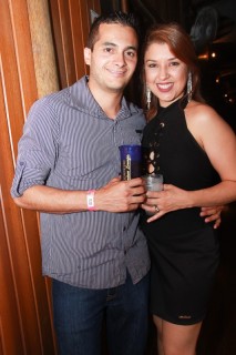 
<a style='margin-left: 5px;' class='btn btn-xs btn-social btn-facebook' href='https://www.facebook.com/sharer/sharer.php?u=https://galeramix.s01.web.getmuller.com.br/imagem/a3/800-800-90/conteudo/site_galerias/3/petry-galera-mix-mairara-e-maraisa-116.jpg' rel='popup' data-width='500' data-height='400'><i class='fa fa-facebook'></i>Compartilhar <span class='hidden-xs'>no Facebook</span>
</a> 
<a class='btn btn-default btn-xs' target='_blank' href='imagem/a3/800-800-90/conteudo/site_galerias/3/petry-galera-mix-mairara-e-maraisa-116.jpg'>
<span class='glyphicon glyphicon-cloud-download'></span> Salvar
</a>
