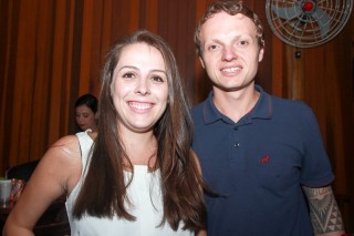 
<a style='margin-left: 5px;' class='btn btn-xs btn-social btn-facebook' href='https://www.facebook.com/sharer/sharer.php?u=https://galeramix.s01.web.getmuller.com.br/imagem/a3/800-800-90/conteudo/site_galerias/3/petry-galera-mix-mairara-e-maraisa-135.jpg' rel='popup' data-width='500' data-height='400'><i class='fa fa-facebook'></i>Compartilhar <span class='hidden-xs'>no Facebook</span>
</a> 
<a class='btn btn-default btn-xs' target='_blank' href='imagem/a3/800-800-90/conteudo/site_galerias/3/petry-galera-mix-mairara-e-maraisa-135.jpg'>
<span class='glyphicon glyphicon-cloud-download'></span> Salvar
</a>
