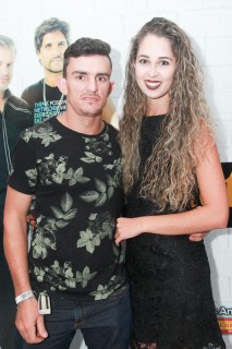 
<a style='margin-left: 5px;' class='btn btn-xs btn-social btn-facebook' href='https://www.facebook.com/sharer/sharer.php?u=https://galeramix.s01.web.getmuller.com.br/imagem/a3/800-800-90/conteudo/site_galerias/3/petry-galera-mix-mairara-e-maraisa-19.jpg' rel='popup' data-width='500' data-height='400'><i class='fa fa-facebook'></i>Compartilhar <span class='hidden-xs'>no Facebook</span>
</a> 
<a class='btn btn-default btn-xs' target='_blank' href='imagem/a3/800-800-90/conteudo/site_galerias/3/petry-galera-mix-mairara-e-maraisa-19.jpg'>
<span class='glyphicon glyphicon-cloud-download'></span> Salvar
</a>
