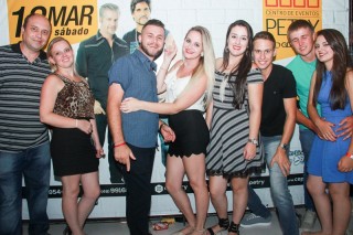 
<a style='margin-left: 5px;' class='btn btn-xs btn-social btn-facebook' href='https://www.facebook.com/sharer/sharer.php?u=https://galeramix.s01.web.getmuller.com.br/imagem/a3/800-800-90/conteudo/site_galerias/3/petry-galera-mix-mairara-e-maraisa-58.jpg' rel='popup' data-width='500' data-height='400'><i class='fa fa-facebook'></i>Compartilhar <span class='hidden-xs'>no Facebook</span>
</a> 
<a class='btn btn-default btn-xs' target='_blank' href='imagem/a3/800-800-90/conteudo/site_galerias/3/petry-galera-mix-mairara-e-maraisa-58.jpg'>
<span class='glyphicon glyphicon-cloud-download'></span> Salvar
</a>
