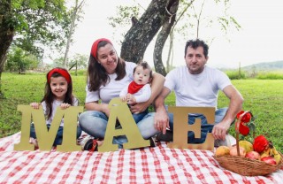 
            <a style='margin-left: 5px;' class='btn btn-xs btn-social btn-facebook' href='https://www.facebook.com/sharer/sharer.php?u=https://galeramix.s01.web.getmuller.com.br/imagem/a30/800-800-90/conteudo/site_galerias/30/img3516.jpg' rel='popup' data-width='500' data-height='400'><i class='fa fa-facebook'></i>Compartilhar <span class='hidden-xs'>no Facebook</span>
        </a> 
        <a class='btn btn-default btn-xs' target='_blank' href='imagem/a30/800-800-90/conteudo/site_galerias/30/img3516.jpg'>
            <span class='glyphicon glyphicon-cloud-download'></span> Salvar
        </a>
        