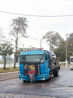 
<a style='margin-left: 5px;' class='btn btn-xs btn-social btn-facebook' href='https://www.facebook.com/sharer/sharer.php?u=https://galeramix.s01.web.getmuller.com.br/imagem/a33/800-800-90/conteudo/site_galerias/33/caminhoneiro-30.jpg' rel='popup' data-width='500' data-height='400'><i class='fa fa-facebook'></i>Compartilhar <span class='hidden-xs'>no Facebook</span>
</a> 
<a class='btn btn-default btn-xs' target='_blank' href='imagem/a33/800-800-90/conteudo/site_galerias/33/caminhoneiro-30.jpg'>
<span class='glyphicon glyphicon-cloud-download'></span> Salvar
</a>
