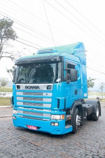 
<a style='margin-left: 5px;' class='btn btn-xs btn-social btn-facebook' href='https://www.facebook.com/sharer/sharer.php?u=https://galeramix.s01.web.getmuller.com.br/imagem/a33/800-800-90/conteudo/site_galerias/33/caminhoneiro-94.jpg' rel='popup' data-width='500' data-height='400'><i class='fa fa-facebook'></i>Compartilhar <span class='hidden-xs'>no Facebook</span>
</a> 
<a class='btn btn-default btn-xs' target='_blank' href='imagem/a33/800-800-90/conteudo/site_galerias/33/caminhoneiro-94.jpg'>
<span class='glyphicon glyphicon-cloud-download'></span> Salvar
</a>
