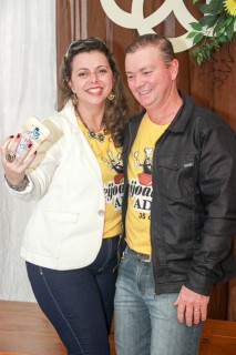 
<a style='margin-left: 5px;' class='btn btn-xs btn-social btn-facebook' href='https://www.facebook.com/sharer/sharer.php?u=https://galeramix.s01.web.getmuller.com.br/imagem/a35/800-800-90/conteudo/site_galerias/35/feijoada-adec-galera-mix-119.jpg' rel='popup' data-width='500' data-height='400'><i class='fa fa-facebook'></i>Compartilhar <span class='hidden-xs'>no Facebook</span>
</a> 
<a class='btn btn-default btn-xs' target='_blank' href='imagem/a35/800-800-90/conteudo/site_galerias/35/feijoada-adec-galera-mix-119.jpg'>
<span class='glyphicon glyphicon-cloud-download'></span> Salvar
</a>
