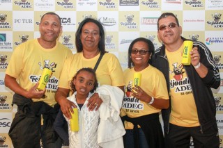 
<a style='margin-left: 5px;' class='btn btn-xs btn-social btn-facebook' href='https://www.facebook.com/sharer/sharer.php?u=https://galeramix.s01.web.getmuller.com.br/imagem/a35/800-800-90/conteudo/site_galerias/35/feijoada-adec-galera-mix-32.jpg' rel='popup' data-width='500' data-height='400'><i class='fa fa-facebook'></i>Compartilhar <span class='hidden-xs'>no Facebook</span>
</a> 
<a class='btn btn-default btn-xs' target='_blank' href='imagem/a35/800-800-90/conteudo/site_galerias/35/feijoada-adec-galera-mix-32.jpg'>
<span class='glyphicon glyphicon-cloud-download'></span> Salvar
</a>
