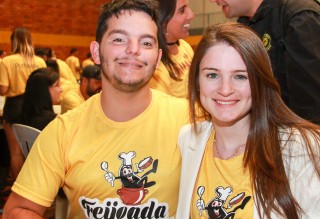 
<a style='margin-left: 5px;' class='btn btn-xs btn-social btn-facebook' href='https://www.facebook.com/sharer/sharer.php?u=https://galeramix.s01.web.getmuller.com.br/imagem/a35/800-800-90/conteudo/site_galerias/35/feijoada-adec-galera-mix-43.jpg' rel='popup' data-width='500' data-height='400'><i class='fa fa-facebook'></i>Compartilhar <span class='hidden-xs'>no Facebook</span>
</a> 
<a class='btn btn-default btn-xs' target='_blank' href='imagem/a35/800-800-90/conteudo/site_galerias/35/feijoada-adec-galera-mix-43.jpg'>
<span class='glyphicon glyphicon-cloud-download'></span> Salvar
</a>
