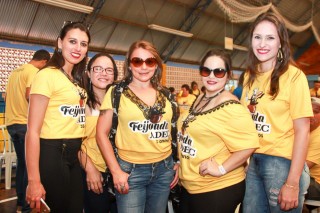 
<a style='margin-left: 5px;' class='btn btn-xs btn-social btn-facebook' href='https://www.facebook.com/sharer/sharer.php?u=https://galeramix.s01.web.getmuller.com.br/imagem/a35/800-800-90/conteudo/site_galerias/35/feijoada-adec-galera-mix-61.jpg' rel='popup' data-width='500' data-height='400'><i class='fa fa-facebook'></i>Compartilhar <span class='hidden-xs'>no Facebook</span>
</a> 
<a class='btn btn-default btn-xs' target='_blank' href='imagem/a35/800-800-90/conteudo/site_galerias/35/feijoada-adec-galera-mix-61.jpg'>
<span class='glyphicon glyphicon-cloud-download'></span> Salvar
</a>
