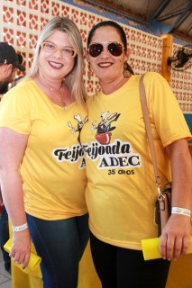 
<a style='margin-left: 5px;' class='btn btn-xs btn-social btn-facebook' href='https://www.facebook.com/sharer/sharer.php?u=https://galeramix.s01.web.getmuller.com.br/imagem/a35/800-800-90/conteudo/site_galerias/35/feijoada-adec-galera-mix-7.jpg' rel='popup' data-width='500' data-height='400'><i class='fa fa-facebook'></i>Compartilhar <span class='hidden-xs'>no Facebook</span>
</a> 
<a class='btn btn-default btn-xs' target='_blank' href='imagem/a35/800-800-90/conteudo/site_galerias/35/feijoada-adec-galera-mix-7.jpg'>
<span class='glyphicon glyphicon-cloud-download'></span> Salvar
</a>
