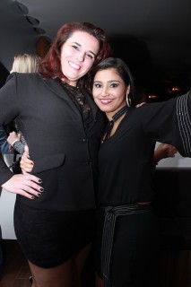 
                        <a style='margin-left: 5px;' class='btn btn-xs btn-social btn-facebook' href='https://www.facebook.com/sharer/sharer.php?u=https://galeramix.s01.web.getmuller.com.br/imagem/a37/800-800-90/conteudo/site_galerias/37/daniel-centro-eventos-petry-galera-mix-27-07-2017101.jpg' rel='popup' data-width='500' data-height='400'><i class='fa fa-facebook'></i>Compartilhar <span class='hidden-xs'>no Facebook</span>
                    </a> 
                    <a class='btn btn-default btn-xs' target='_blank' href='imagem/a37/800-800-90/conteudo/site_galerias/37/daniel-centro-eventos-petry-galera-mix-27-07-2017101.jpg'>
                        <span class='glyphicon glyphicon-cloud-download'></span> Salvar
                    </a>
                    