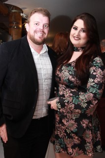 
<a style='margin-left: 5px;' class='btn btn-xs btn-social btn-facebook' href='https://www.facebook.com/sharer/sharer.php?u=https://galeramix.s01.web.getmuller.com.br/imagem/a37/800-800-90/conteudo/site_galerias/37/daniel-centro-eventos-petry-galera-mix-27-07-201737.jpg' rel='popup' data-width='500' data-height='400'><i class='fa fa-facebook'></i>Compartilhar <span class='hidden-xs'>no Facebook</span>
</a> 
<a class='btn btn-default btn-xs' target='_blank' href='imagem/a37/800-800-90/conteudo/site_galerias/37/daniel-centro-eventos-petry-galera-mix-27-07-201737.jpg'>
<span class='glyphicon glyphicon-cloud-download'></span> Salvar
</a>
