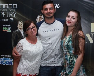 
<a style='margin-left: 5px;' class='btn btn-xs btn-social btn-facebook' href='https://www.facebook.com/sharer/sharer.php?u=https://galeramix.s01.web.getmuller.com.br/imagem/a37/800-800-90/conteudo/site_galerias/37/daniel-centro-eventos-petry-galera-mix-27-07-201758.jpg' rel='popup' data-width='500' data-height='400'><i class='fa fa-facebook'></i>Compartilhar <span class='hidden-xs'>no Facebook</span>
</a> 
<a class='btn btn-default btn-xs' target='_blank' href='imagem/a37/800-800-90/conteudo/site_galerias/37/daniel-centro-eventos-petry-galera-mix-27-07-201758.jpg'>
<span class='glyphicon glyphicon-cloud-download'></span> Salvar
</a>
