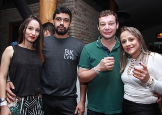 
<a style='margin-left: 5px;' class='btn btn-xs btn-social btn-facebook' href='https://www.facebook.com/sharer/sharer.php?u=https://galeramix.s01.web.getmuller.com.br/imagem/a37/800-800-90/conteudo/site_galerias/37/daniel-centro-eventos-petry-galera-mix-27-07-201775.jpg' rel='popup' data-width='500' data-height='400'><i class='fa fa-facebook'></i>Compartilhar <span class='hidden-xs'>no Facebook</span>
</a> 
<a class='btn btn-default btn-xs' target='_blank' href='imagem/a37/800-800-90/conteudo/site_galerias/37/daniel-centro-eventos-petry-galera-mix-27-07-201775.jpg'>
<span class='glyphicon glyphicon-cloud-download'></span> Salvar
</a>
