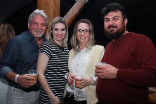 
<a style='margin-left: 5px;' class='btn btn-xs btn-social btn-facebook' href='https://www.facebook.com/sharer/sharer.php?u=https://galeramix.s01.web.getmuller.com.br/imagem/a37/800-800-90/conteudo/site_galerias/37/daniel-centro-eventos-petry-galera-mix-27-07-201781.jpg' rel='popup' data-width='500' data-height='400'><i class='fa fa-facebook'></i>Compartilhar <span class='hidden-xs'>no Facebook</span>
</a> 
<a class='btn btn-default btn-xs' target='_blank' href='imagem/a37/800-800-90/conteudo/site_galerias/37/daniel-centro-eventos-petry-galera-mix-27-07-201781.jpg'>
<span class='glyphicon glyphicon-cloud-download'></span> Salvar
</a>
