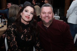 
<a style='margin-left: 5px;' class='btn btn-xs btn-social btn-facebook' href='https://www.facebook.com/sharer/sharer.php?u=https://galeramix.s01.web.getmuller.com.br/imagem/a37/800-800-90/conteudo/site_galerias/37/daniel-centro-eventos-petry-galera-mix-27-07-201791.jpg' rel='popup' data-width='500' data-height='400'><i class='fa fa-facebook'></i>Compartilhar <span class='hidden-xs'>no Facebook</span>
</a> 
<a class='btn btn-default btn-xs' target='_blank' href='imagem/a37/800-800-90/conteudo/site_galerias/37/daniel-centro-eventos-petry-galera-mix-27-07-201791.jpg'>
<span class='glyphicon glyphicon-cloud-download'></span> Salvar
</a>
