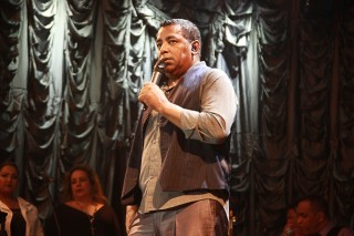 
<a style='margin-left: 5px;' class='btn btn-xs btn-social btn-facebook' href='https://www.facebook.com/sharer/sharer.php?u=https://galeramix.s01.web.getmuller.com.br/imagem/a39/800-800-90/conteudo/site_galerias/39/raca-negra-petry-galera-mix-25-08.jpg' rel='popup' data-width='500' data-height='400'><i class='fa fa-facebook'></i>Compartilhar <span class='hidden-xs'>no Facebook</span>
</a> 
<a class='btn btn-default btn-xs' target='_blank' href='imagem/a39/800-800-90/conteudo/site_galerias/39/raca-negra-petry-galera-mix-25-08.jpg'>
<span class='glyphicon glyphicon-cloud-download'></span> Salvar
</a>
