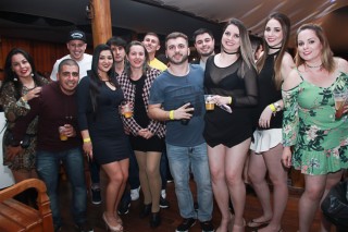 
<a style='margin-left: 5px;' class='btn btn-xs btn-social btn-facebook' href='https://www.facebook.com/sharer/sharer.php?u=https://galeramix.s01.web.getmuller.com.br/imagem/a39/800-800-90/conteudo/site_galerias/39/raca-negra-petry-galera-mix-71.jpg' rel='popup' data-width='500' data-height='400'><i class='fa fa-facebook'></i>Compartilhar <span class='hidden-xs'>no Facebook</span>
</a> 
<a class='btn btn-default btn-xs' target='_blank' href='imagem/a39/800-800-90/conteudo/site_galerias/39/raca-negra-petry-galera-mix-71.jpg'>
<span class='glyphicon glyphicon-cloud-download'></span> Salvar
</a>
