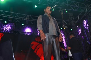 
<a style='margin-left: 5px;' class='btn btn-xs btn-social btn-facebook' href='https://www.facebook.com/sharer/sharer.php?u=https://galeramix.s01.web.getmuller.com.br/imagem/a39/800-800-90/conteudo/site_galerias/39/raca-negra-petry-galera-mix-90.jpg' rel='popup' data-width='500' data-height='400'><i class='fa fa-facebook'></i>Compartilhar <span class='hidden-xs'>no Facebook</span>
</a> 
<a class='btn btn-default btn-xs' target='_blank' href='imagem/a39/800-800-90/conteudo/site_galerias/39/raca-negra-petry-galera-mix-90.jpg'>
<span class='glyphicon glyphicon-cloud-download'></span> Salvar
</a>
