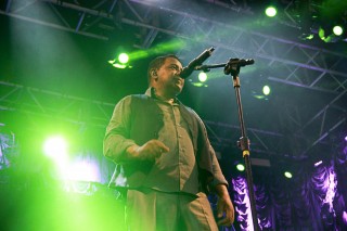 
<a style='margin-left: 5px;' class='btn btn-xs btn-social btn-facebook' href='https://www.facebook.com/sharer/sharer.php?u=https://galeramix.s01.web.getmuller.com.br/imagem/a39/800-800-90/conteudo/site_galerias/39/raca-negra-petry-galera-mix-94.jpg' rel='popup' data-width='500' data-height='400'><i class='fa fa-facebook'></i>Compartilhar <span class='hidden-xs'>no Facebook</span>
</a> 
<a class='btn btn-default btn-xs' target='_blank' href='imagem/a39/800-800-90/conteudo/site_galerias/39/raca-negra-petry-galera-mix-94.jpg'>
<span class='glyphicon glyphicon-cloud-download'></span> Salvar
</a>
