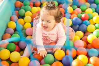 
<a style='margin-left: 5px;' class='btn btn-xs btn-social btn-facebook' href='https://www.facebook.com/sharer/sharer.php?u=https://galeramix.s01.web.getmuller.com.br/imagem/a40/800-800-90/conteudo/site_galerias/40/ana-1-aninho-8.jpg' rel='popup' data-width='500' data-height='400'><i class='fa fa-facebook'></i>Compartilhar <span class='hidden-xs'>no Facebook</span>
</a> 
<a class='btn btn-default btn-xs' target='_blank' href='imagem/a40/800-800-90/conteudo/site_galerias/40/ana-1-aninho-8.jpg'>
<span class='glyphicon glyphicon-cloud-download'></span> Salvar
</a>
