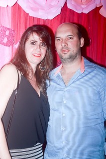 
<a style='margin-left: 5px;' class='btn btn-xs btn-social btn-facebook' href='https://www.facebook.com/sharer/sharer.php?u=https://galeramix.s01.web.getmuller.com.br/imagem/a41/800-800-90/conteudo/site_galerias/41/baile-das-rosa-ctg-fogao-de-lenha-galera-mix-17.jpg' rel='popup' data-width='500' data-height='400'><i class='fa fa-facebook'></i>Compartilhar <span class='hidden-xs'>no Facebook</span>
</a> 
<a class='btn btn-default btn-xs' target='_blank' href='imagem/a41/800-800-90/conteudo/site_galerias/41/baile-das-rosa-ctg-fogao-de-lenha-galera-mix-17.jpg'>
<span class='glyphicon glyphicon-cloud-download'></span> Salvar
</a>
