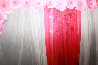 
<a style='margin-left: 5px;' class='btn btn-xs btn-social btn-facebook' href='https://www.facebook.com/sharer/sharer.php?u=https://galeramix.s01.web.getmuller.com.br/imagem/a41/800-800-90/conteudo/site_galerias/41/baile-das-rosa-ctg-fogao-de-lenha-galera-mix-21.jpg' rel='popup' data-width='500' data-height='400'><i class='fa fa-facebook'></i>Compartilhar <span class='hidden-xs'>no Facebook</span>
</a> 
<a class='btn btn-default btn-xs' target='_blank' href='imagem/a41/800-800-90/conteudo/site_galerias/41/baile-das-rosa-ctg-fogao-de-lenha-galera-mix-21.jpg'>
<span class='glyphicon glyphicon-cloud-download'></span> Salvar
</a>
