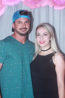 
<a style='margin-left: 5px;' class='btn btn-xs btn-social btn-facebook' href='https://www.facebook.com/sharer/sharer.php?u=https://galeramix.s01.web.getmuller.com.br/imagem/a41/800-800-90/conteudo/site_galerias/41/baile-das-rosa-ctg-fogao-de-lenha-galera-mix-40.jpg' rel='popup' data-width='500' data-height='400'><i class='fa fa-facebook'></i>Compartilhar <span class='hidden-xs'>no Facebook</span>
</a> 
<a class='btn btn-default btn-xs' target='_blank' href='imagem/a41/800-800-90/conteudo/site_galerias/41/baile-das-rosa-ctg-fogao-de-lenha-galera-mix-40.jpg'>
<span class='glyphicon glyphicon-cloud-download'></span> Salvar
</a>
