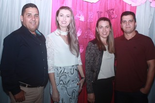 
<a style='margin-left: 5px;' class='btn btn-xs btn-social btn-facebook' href='https://www.facebook.com/sharer/sharer.php?u=https://galeramix.s01.web.getmuller.com.br/imagem/a41/800-800-90/conteudo/site_galerias/41/baile-das-rosa-ctg-fogao-de-lenha-galera-mix-88.jpg' rel='popup' data-width='500' data-height='400'><i class='fa fa-facebook'></i>Compartilhar <span class='hidden-xs'>no Facebook</span>
</a> 
<a class='btn btn-default btn-xs' target='_blank' href='imagem/a41/800-800-90/conteudo/site_galerias/41/baile-das-rosa-ctg-fogao-de-lenha-galera-mix-88.jpg'>
<span class='glyphicon glyphicon-cloud-download'></span> Salvar
</a>
