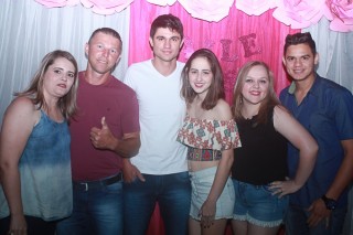 
<a style='margin-left: 5px;' class='btn btn-xs btn-social btn-facebook' href='https://www.facebook.com/sharer/sharer.php?u=https://galeramix.s01.web.getmuller.com.br/imagem/a41/800-800-90/conteudo/site_galerias/41/baile-das-rosa-ctg-fogao-de-lenha-galera-mix-96.jpg' rel='popup' data-width='500' data-height='400'><i class='fa fa-facebook'></i>Compartilhar <span class='hidden-xs'>no Facebook</span>
</a> 
<a class='btn btn-default btn-xs' target='_blank' href='imagem/a41/800-800-90/conteudo/site_galerias/41/baile-das-rosa-ctg-fogao-de-lenha-galera-mix-96.jpg'>
<span class='glyphicon glyphicon-cloud-download'></span> Salvar
</a>
