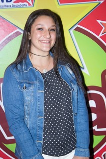 
<a style='margin-left: 5px;' class='btn btn-xs btn-social btn-facebook' href='https://www.facebook.com/sharer/sharer.php?u=https://galeramix.s01.web.getmuller.com.br/imagem/a42/800-800-90/conteudo/site_galerias/42/baile-de-casal-nova-descoberta-galera-mix-43.jpg' rel='popup' data-width='500' data-height='400'><i class='fa fa-facebook'></i>Compartilhar <span class='hidden-xs'>no Facebook</span>
</a> 
<a class='btn btn-default btn-xs' target='_blank' href='imagem/a42/800-800-90/conteudo/site_galerias/42/baile-de-casal-nova-descoberta-galera-mix-43.jpg'>
<span class='glyphicon glyphicon-cloud-download'></span> Salvar
</a>
