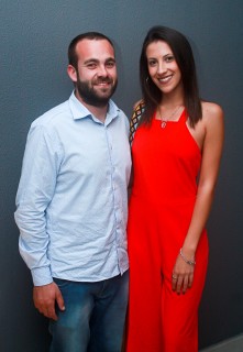 
<a style='margin-left: 5px;' class='btn btn-xs btn-social btn-facebook' href='https://www.facebook.com/sharer/sharer.php?u=https://galeramix.s01.web.getmuller.com.br/imagem/a45/800-800-90/conteudo/site_galerias/45/live-eventos-galera-mix-19.jpg' rel='popup' data-width='500' data-height='400'><i class='fa fa-facebook'></i>Compartilhar <span class='hidden-xs'>no Facebook</span>
</a> 
<a class='btn btn-default btn-xs' target='_blank' href='imagem/a45/800-800-90/conteudo/site_galerias/45/live-eventos-galera-mix-19.jpg'>
<span class='glyphicon glyphicon-cloud-download'></span> Salvar
</a>
