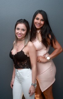 
<a style='margin-left: 5px;' class='btn btn-xs btn-social btn-facebook' href='https://www.facebook.com/sharer/sharer.php?u=https://galeramix.s01.web.getmuller.com.br/imagem/a45/800-800-90/conteudo/site_galerias/45/live-eventos-galera-mix-22.jpg' rel='popup' data-width='500' data-height='400'><i class='fa fa-facebook'></i>Compartilhar <span class='hidden-xs'>no Facebook</span>
</a> 
<a class='btn btn-default btn-xs' target='_blank' href='imagem/a45/800-800-90/conteudo/site_galerias/45/live-eventos-galera-mix-22.jpg'>
<span class='glyphicon glyphicon-cloud-download'></span> Salvar
</a>
