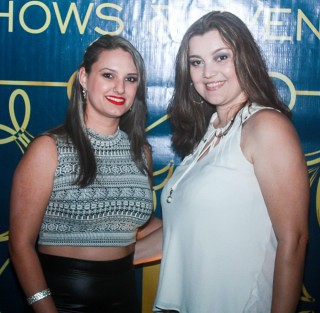 
<a style='margin-left: 5px;' class='btn btn-xs btn-social btn-facebook' href='https://www.facebook.com/sharer/sharer.php?u=https://galeramix.s01.web.getmuller.com.br/imagem/a45/800-800-90/conteudo/site_galerias/45/live-eventos-galera-mix-36.jpg' rel='popup' data-width='500' data-height='400'><i class='fa fa-facebook'></i>Compartilhar <span class='hidden-xs'>no Facebook</span>
</a> 
<a class='btn btn-default btn-xs' target='_blank' href='imagem/a45/800-800-90/conteudo/site_galerias/45/live-eventos-galera-mix-36.jpg'>
<span class='glyphicon glyphicon-cloud-download'></span> Salvar
</a>
