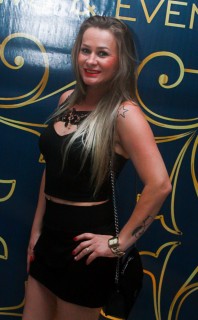 
<a style='margin-left: 5px;' class='btn btn-xs btn-social btn-facebook' href='https://www.facebook.com/sharer/sharer.php?u=https://galeramix.s01.web.getmuller.com.br/imagem/a45/800-800-90/conteudo/site_galerias/45/live-eventos-galera-mix-71.jpg' rel='popup' data-width='500' data-height='400'><i class='fa fa-facebook'></i>Compartilhar <span class='hidden-xs'>no Facebook</span>
</a> 
<a class='btn btn-default btn-xs' target='_blank' href='imagem/a45/800-800-90/conteudo/site_galerias/45/live-eventos-galera-mix-71.jpg'>
<span class='glyphicon glyphicon-cloud-download'></span> Salvar
</a>
