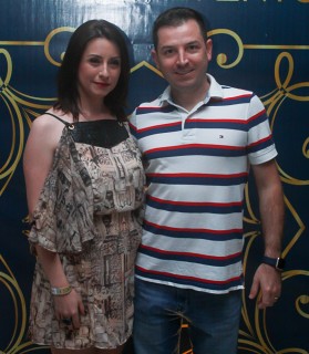 
<a style='margin-left: 5px;' class='btn btn-xs btn-social btn-facebook' href='https://www.facebook.com/sharer/sharer.php?u=https://galeramix.s01.web.getmuller.com.br/imagem/a45/800-800-90/conteudo/site_galerias/45/live-eventos-galera-mix-75.jpg' rel='popup' data-width='500' data-height='400'><i class='fa fa-facebook'></i>Compartilhar <span class='hidden-xs'>no Facebook</span>
</a> 
<a class='btn btn-default btn-xs' target='_blank' href='imagem/a45/800-800-90/conteudo/site_galerias/45/live-eventos-galera-mix-75.jpg'>
<span class='glyphicon glyphicon-cloud-download'></span> Salvar
</a>
