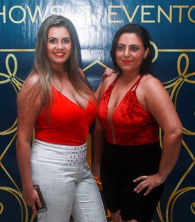 
<a style='margin-left: 5px;' class='btn btn-xs btn-social btn-facebook' href='https://www.facebook.com/sharer/sharer.php?u=https://galeramix.s01.web.getmuller.com.br/imagem/a45/800-800-90/conteudo/site_galerias/45/live-eventos-galera-mix-91.jpg' rel='popup' data-width='500' data-height='400'><i class='fa fa-facebook'></i>Compartilhar <span class='hidden-xs'>no Facebook</span>
</a> 
<a class='btn btn-default btn-xs' target='_blank' href='imagem/a45/800-800-90/conteudo/site_galerias/45/live-eventos-galera-mix-91.jpg'>
<span class='glyphicon glyphicon-cloud-download'></span> Salvar
</a>
