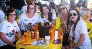 
<a style='margin-left: 5px;' class='btn btn-xs btn-social btn-facebook' href='https://www.facebook.com/sharer/sharer.php?u=https://galeramix.s01.web.getmuller.com.br/imagem/a46/800-800-90/conteudo/site_galerias/46/churrascada-afajti-tijucas-galera-mix-35.jpg' rel='popup' data-width='500' data-height='400'><i class='fa fa-facebook'></i>Compartilhar <span class='hidden-xs'>no Facebook</span>
</a> 
<a class='btn btn-default btn-xs' target='_blank' href='imagem/a46/800-800-90/conteudo/site_galerias/46/churrascada-afajti-tijucas-galera-mix-35.jpg'>
<span class='glyphicon glyphicon-cloud-download'></span> Salvar
</a>
