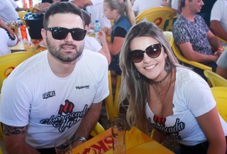 
<a style='margin-left: 5px;' class='btn btn-xs btn-social btn-facebook' href='https://www.facebook.com/sharer/sharer.php?u=https://galeramix.s01.web.getmuller.com.br/imagem/a46/800-800-90/conteudo/site_galerias/46/churrascada-afajti-tijucas-galera-mix-39.jpg' rel='popup' data-width='500' data-height='400'><i class='fa fa-facebook'></i>Compartilhar <span class='hidden-xs'>no Facebook</span>
</a> 
<a class='btn btn-default btn-xs' target='_blank' href='imagem/a46/800-800-90/conteudo/site_galerias/46/churrascada-afajti-tijucas-galera-mix-39.jpg'>
<span class='glyphicon glyphicon-cloud-download'></span> Salvar
</a>
