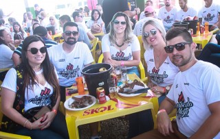 
<a style='margin-left: 5px;' class='btn btn-xs btn-social btn-facebook' href='https://www.facebook.com/sharer/sharer.php?u=https://galeramix.s01.web.getmuller.com.br/imagem/a46/800-800-90/conteudo/site_galerias/46/churrascada-afajti-tijucas-galera-mix-58.jpg' rel='popup' data-width='500' data-height='400'><i class='fa fa-facebook'></i>Compartilhar <span class='hidden-xs'>no Facebook</span>
</a> 
<a class='btn btn-default btn-xs' target='_blank' href='imagem/a46/800-800-90/conteudo/site_galerias/46/churrascada-afajti-tijucas-galera-mix-58.jpg'>
<span class='glyphicon glyphicon-cloud-download'></span> Salvar
</a>
